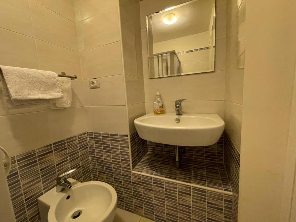 Verdi 49 Holiday Home Катанія Екстер'єр фото